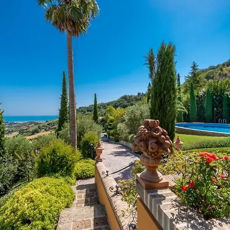 Villa Fontespina 6, Emma *