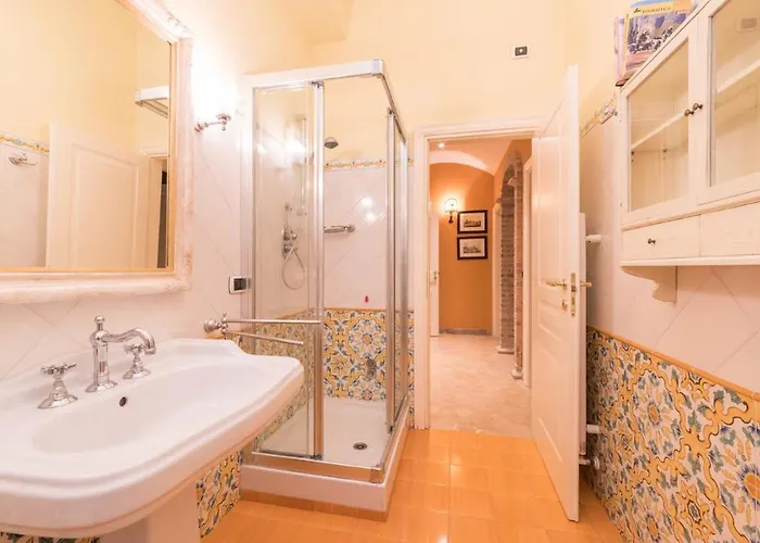 Βίλα Fontespina 6, Emma *