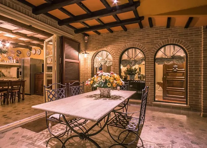 Fontespina 6, Emma Βίλα Acquaviva Picena