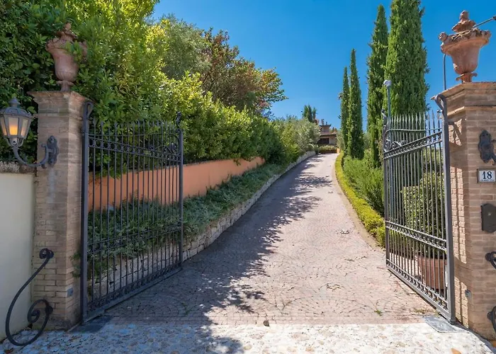 Fontespina 6, Emma * Acquaviva Picena